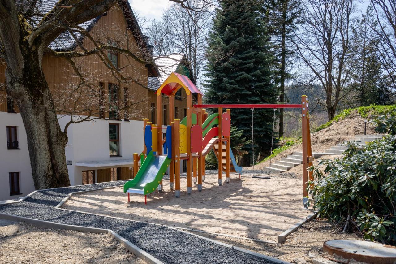 Green Park Resort C14- Z Dostepem Do Basenu, Sauny, Jacuzzi, Silowni シクラルスカ・ポレンバ エクステリア 写真