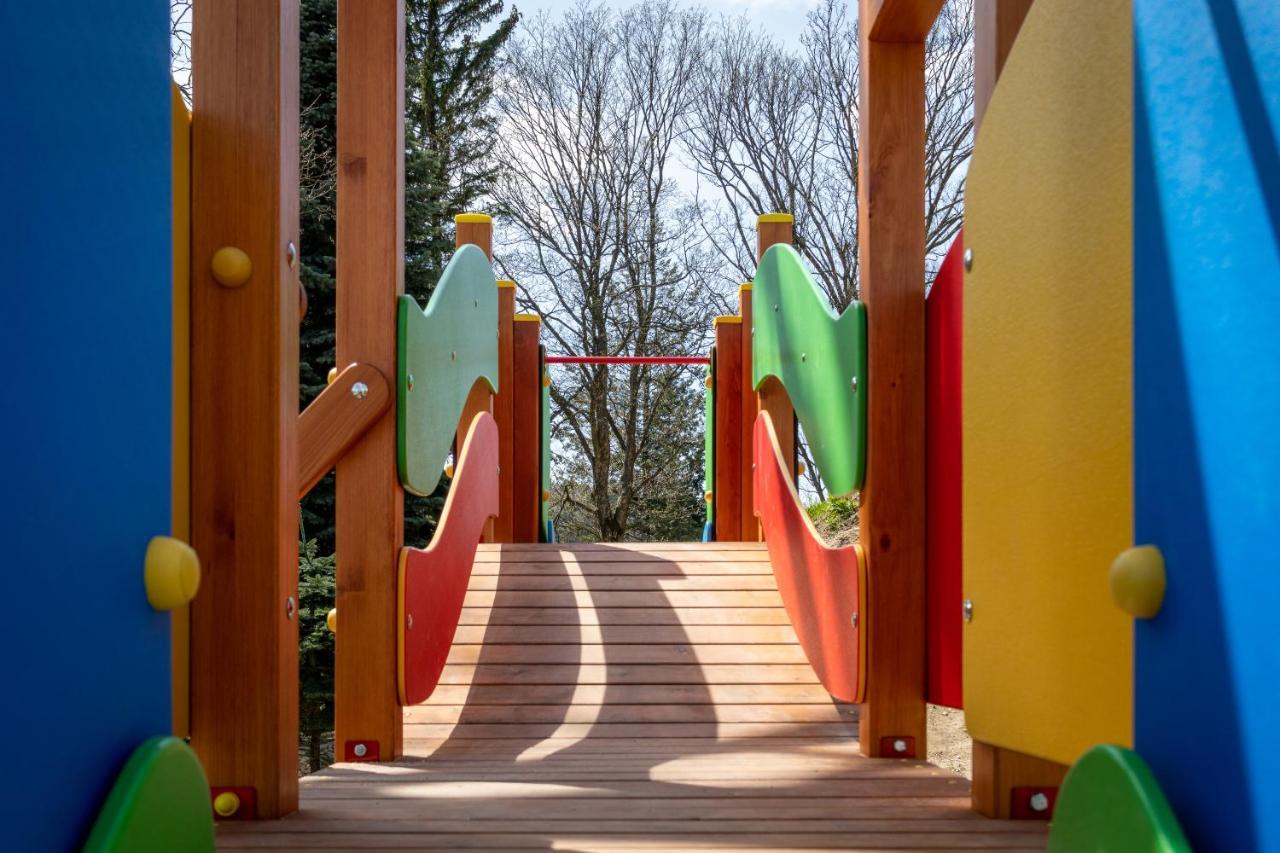 Green Park Resort C14- Z Dostepem Do Basenu, Sauny, Jacuzzi, Silowni シクラルスカ・ポレンバ エクステリア 写真